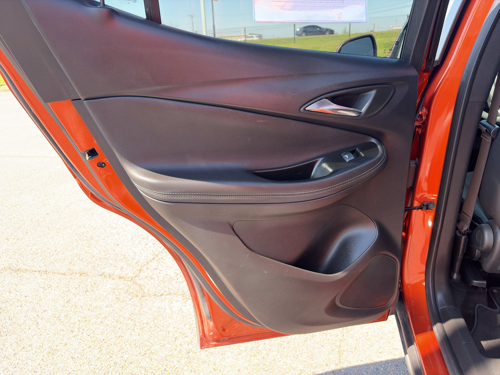 Used 2023 Buick Encore GX Preferred FWD image 12
