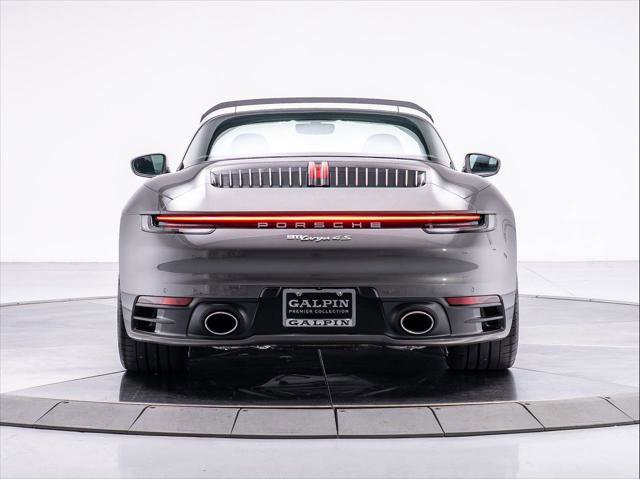 Used 2024 Porsche 911 Targa 4S w/ Premium Package image 10