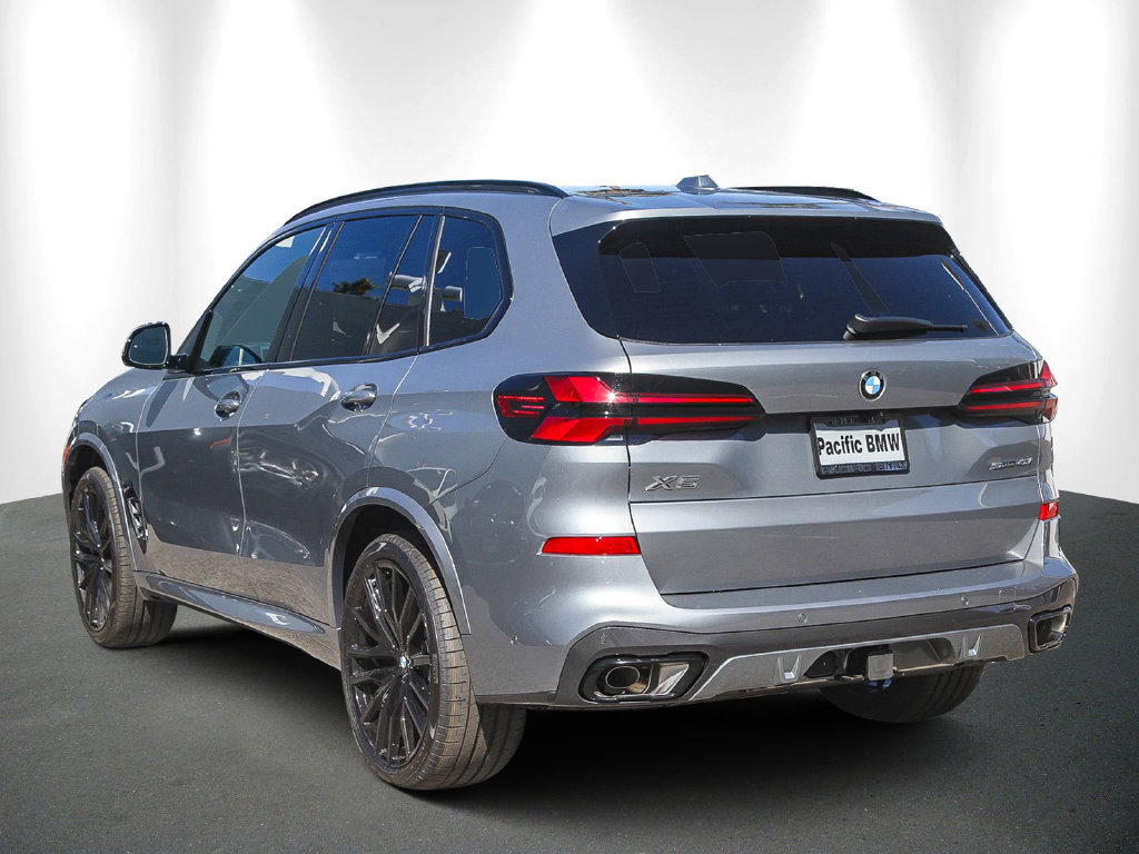 New 2026 BMW X5 sDrive40i w/ M Sport Package RWD image 4