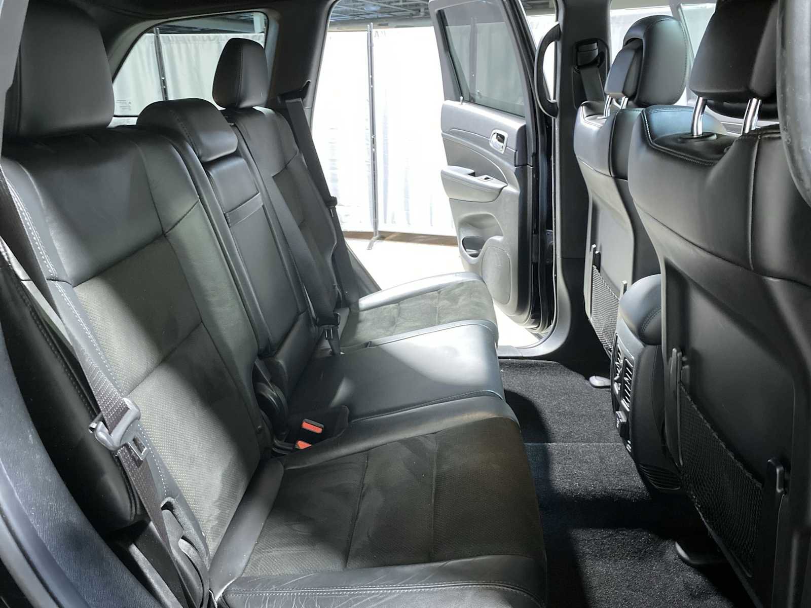 Used 2019 Jeep Grand Cherokee Altitude image 13