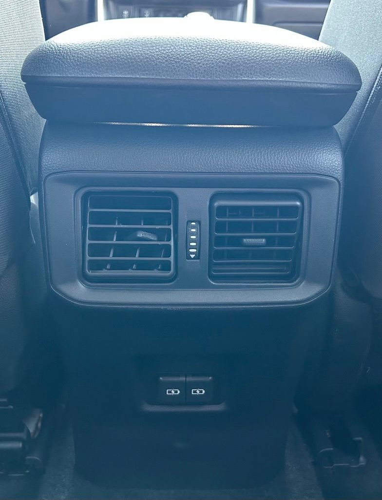 Certified 2025 Toyota RAV4 XLE w/ Convenience Package AWD/4WD image 17