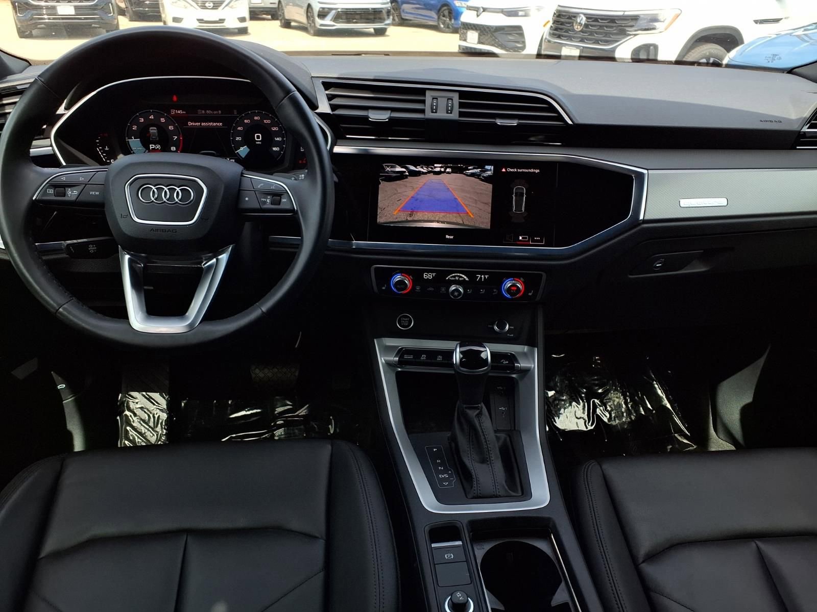 Used 2023 Audi Q3 2.0T Premium w/ Convenience Package image 21