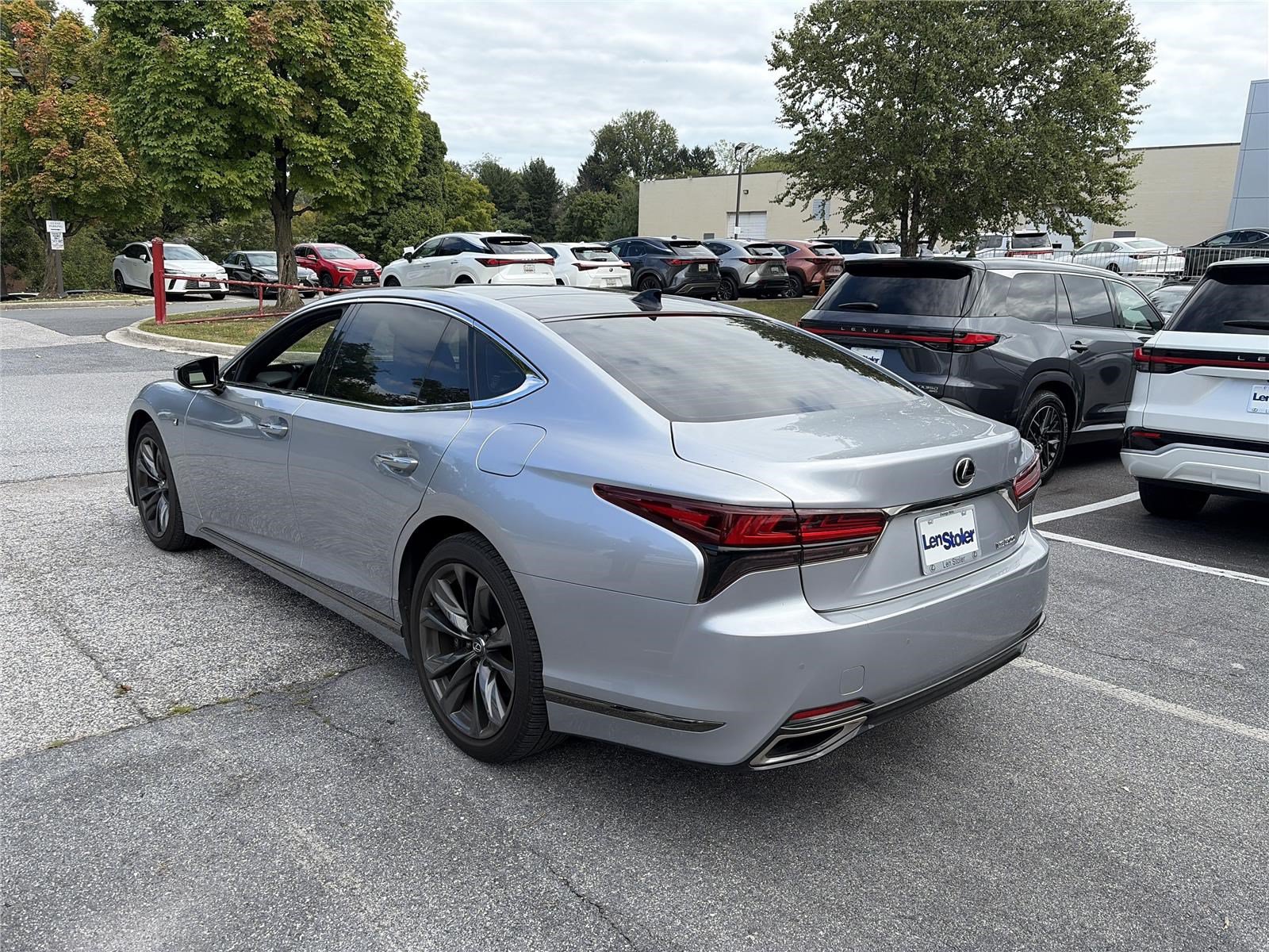 Used 2023 Lexus LS 500 F Sport w/ Accessory Package (Z2) AWD/4WD image 3