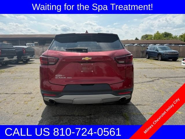 Used 2024 Chevrolet Blazer LT w/ Convenience Package AWD/4WD image 2