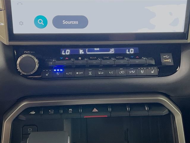 New 2026 Toyota Sequoia Platinum AWD/4WD image 23