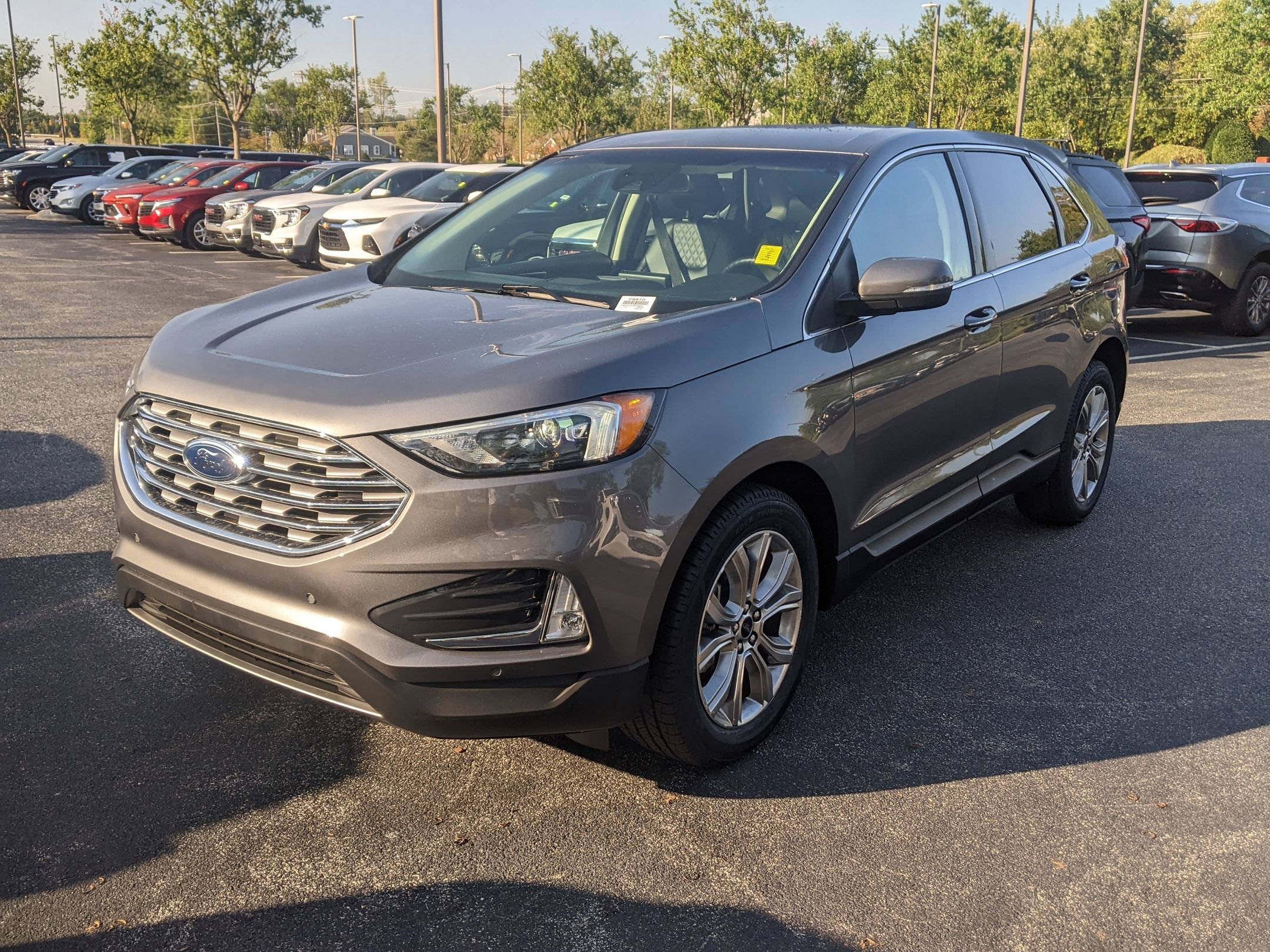 Used 2024 Ford Edge Titanium image 5