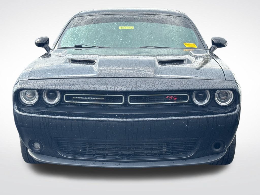 Used 2017 Dodge Challenger R/T w/ Sound Group RWD image 3