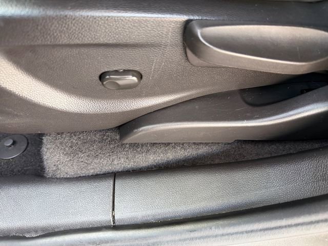 Used 2021 Chevrolet Trax LT image 16