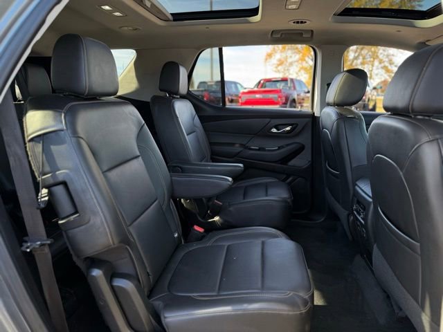 Used 2021 Chevrolet Traverse RS image 22