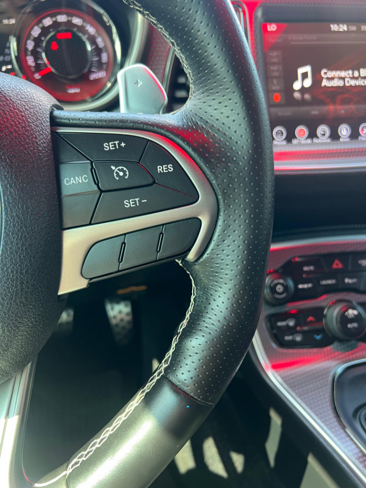 Used 2017 Dodge Challenger SRT Hellcat image 23