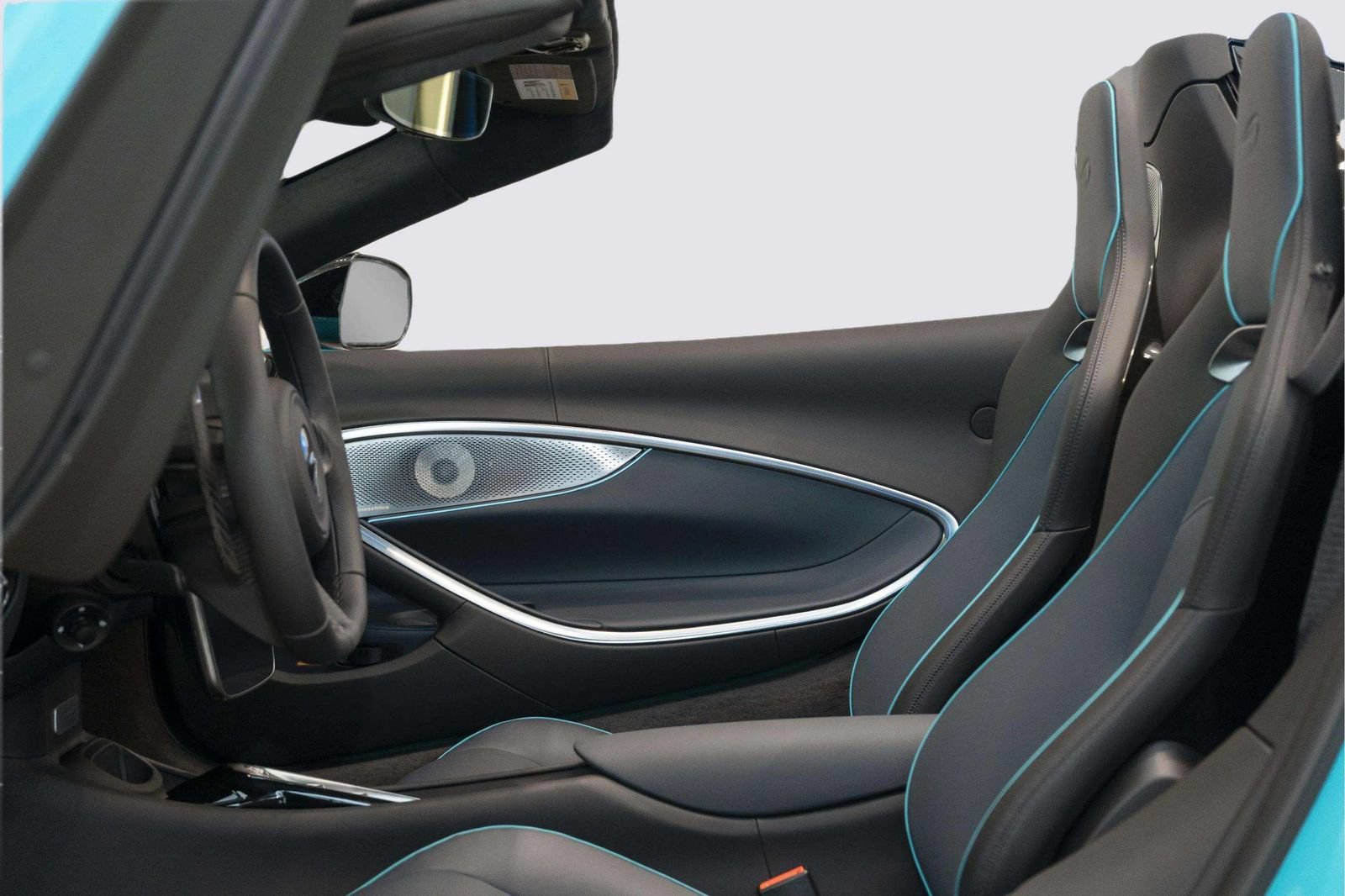 New 2026 McLaren Artura Spider RWD image 18