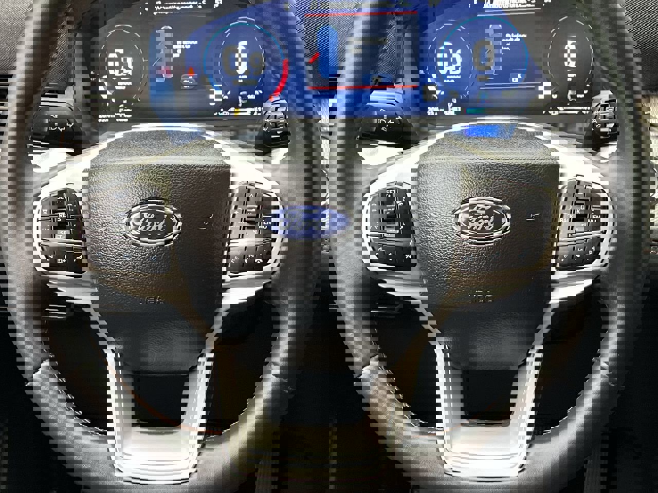 New 2026 Ford Explorer Active w/ Active Comfort Package image 16