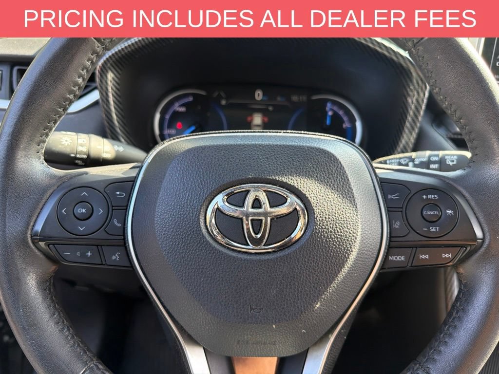 Used 2020 Toyota RAV4 XSE w/ XSE Grade Weather Package AWD/4WD image 11