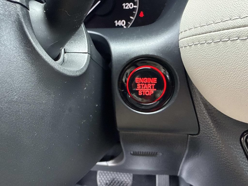 Used 2024 Honda HR-V LX image 32