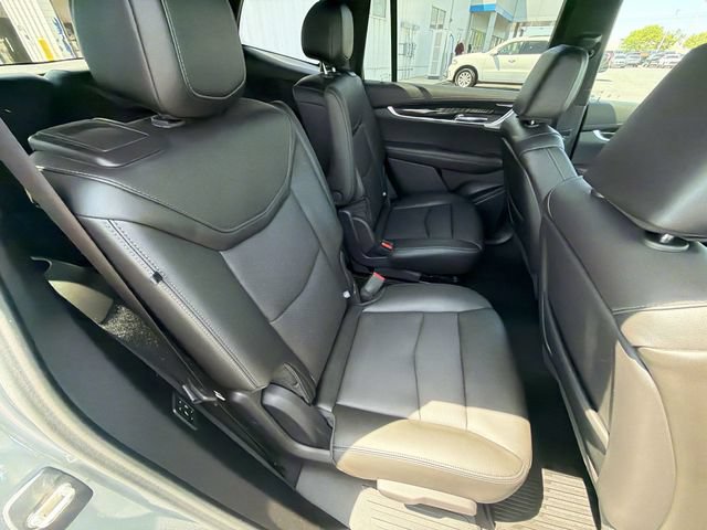 Certified 2023 Cadillac XT6 Premium Luxury FWD image 29