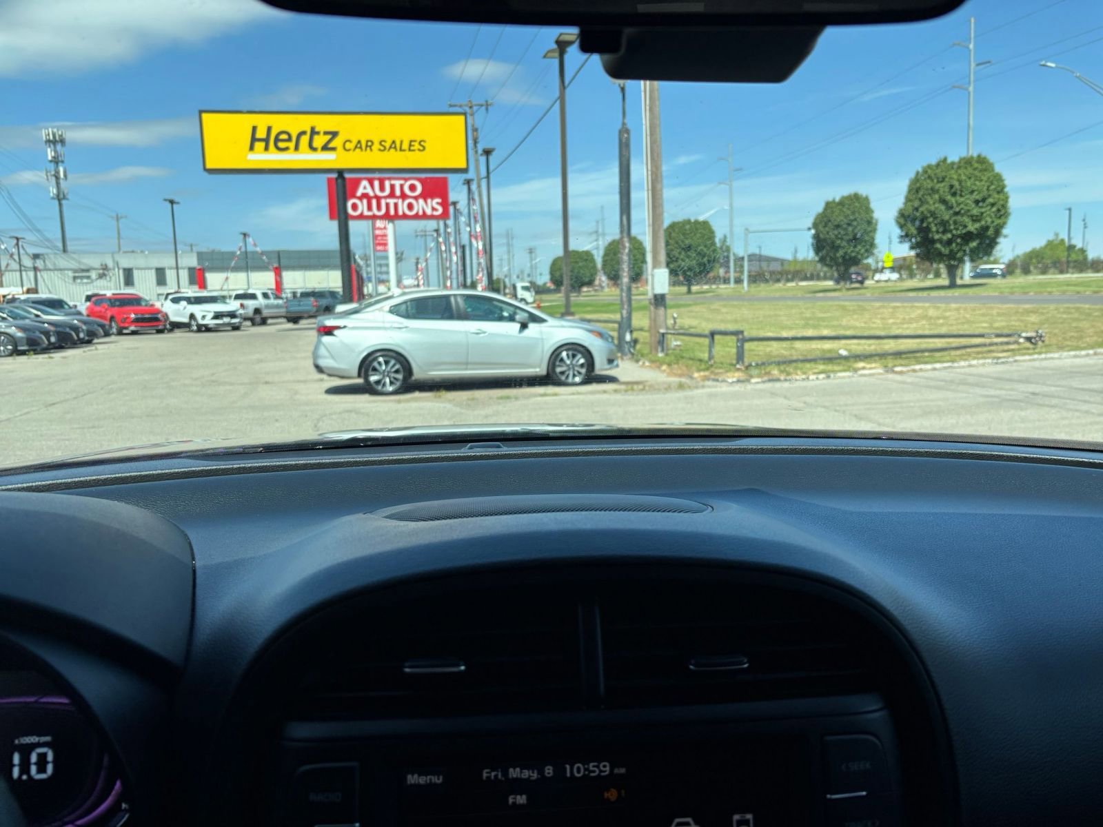 Used 2025 Kia Soul LX w/ LX Technology Package FWD image 17