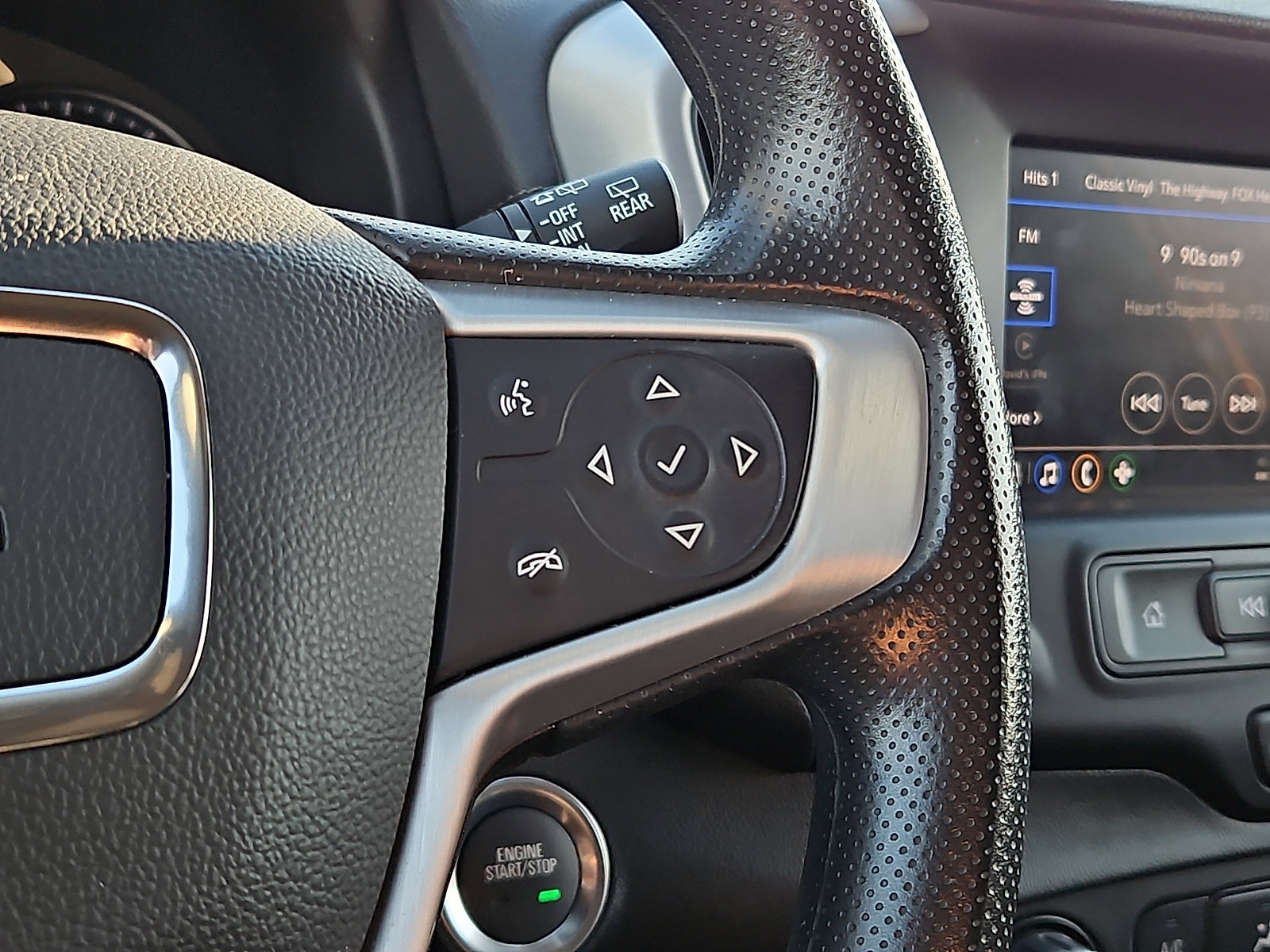 Certified 2024 GMC Terrain SLE image 21