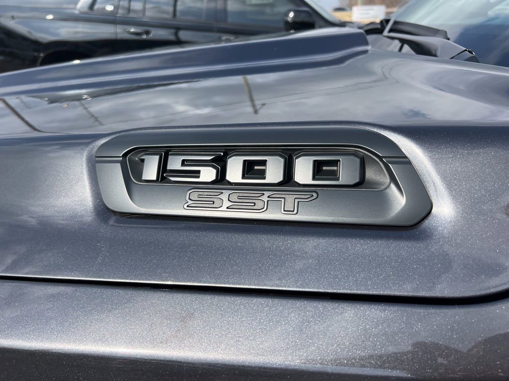 Used 2025 RAM 1500 Lone Star image 31