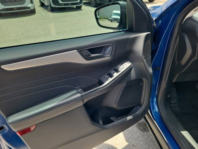 Used 2022 Ford Escape SE w/ Convenience Package AWD/4WD image 19