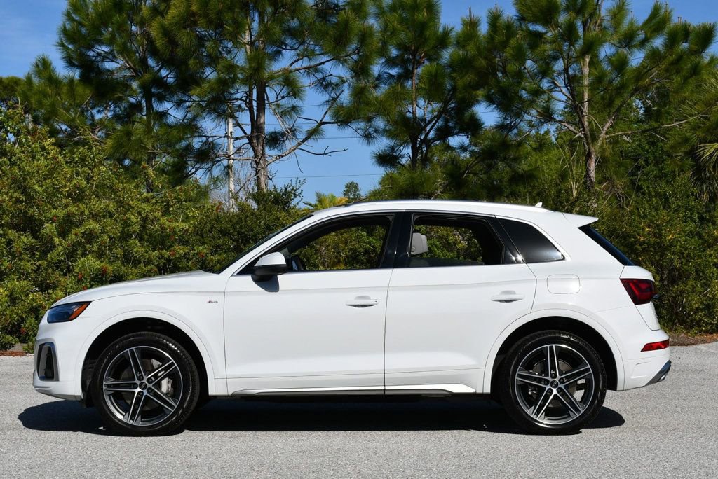 Used 2021 Audi Q5 e Premium Plus w/ Premium Plus Package image 27