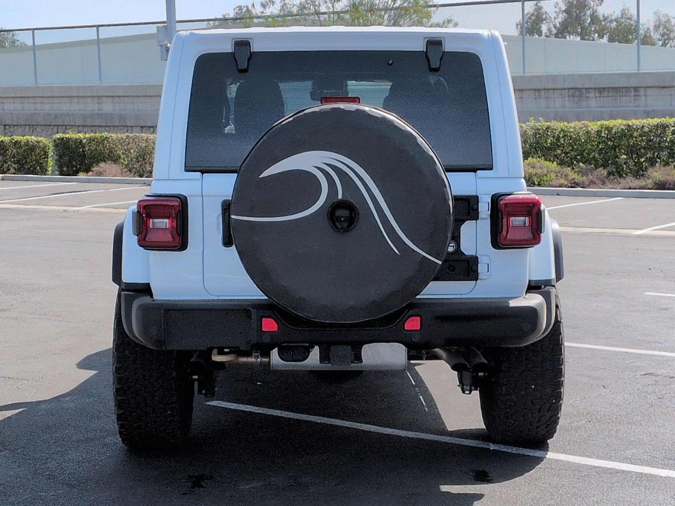 Used 2023 Jeep Wrangler Rubicon 392 w/ Xtreme Recon 35" Tire Package image 9