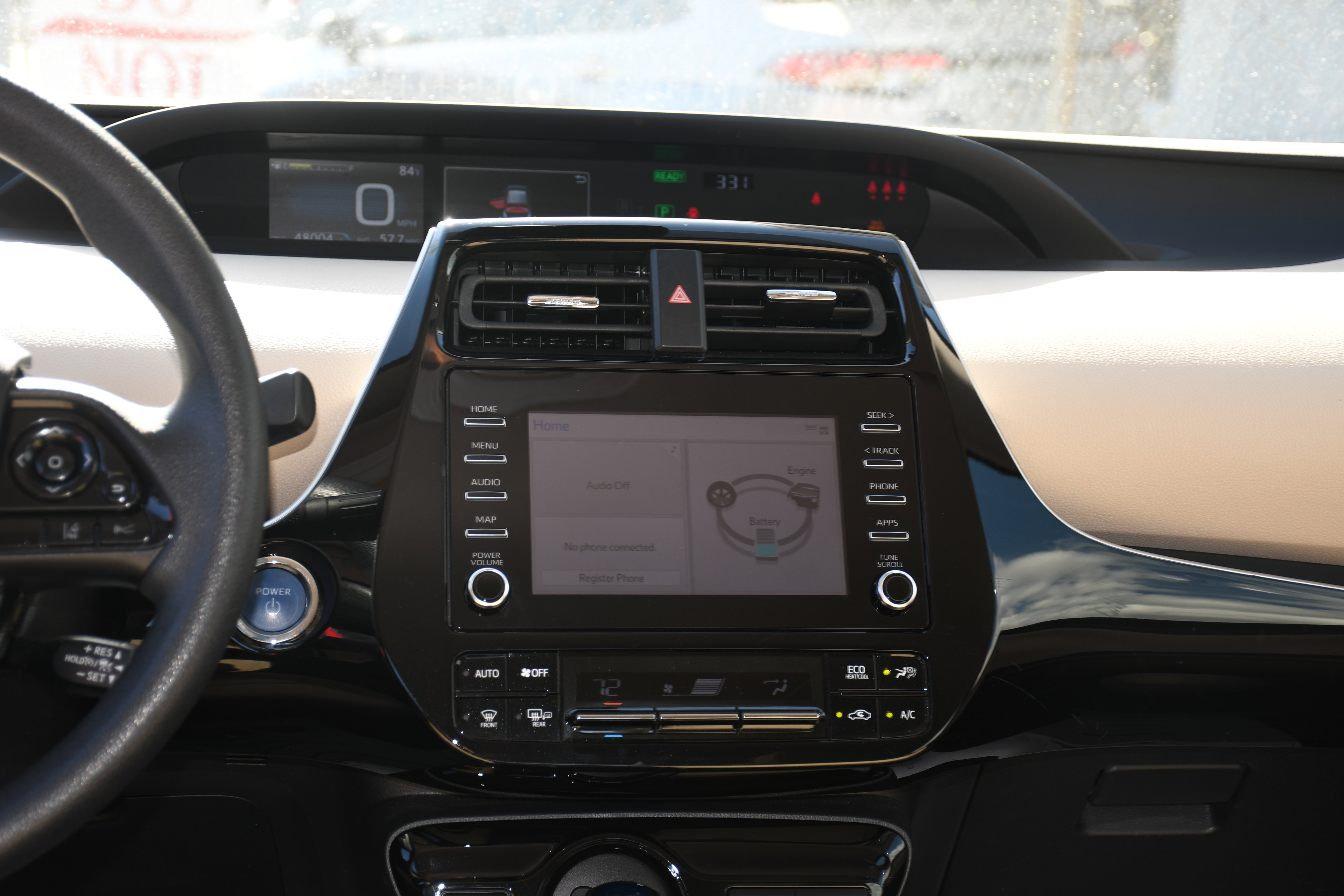 Certified 2020 Toyota Prius LE image 15