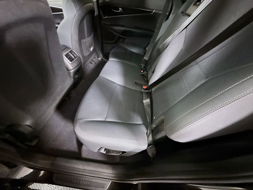 Used 2019 Kia Sorento L image 25