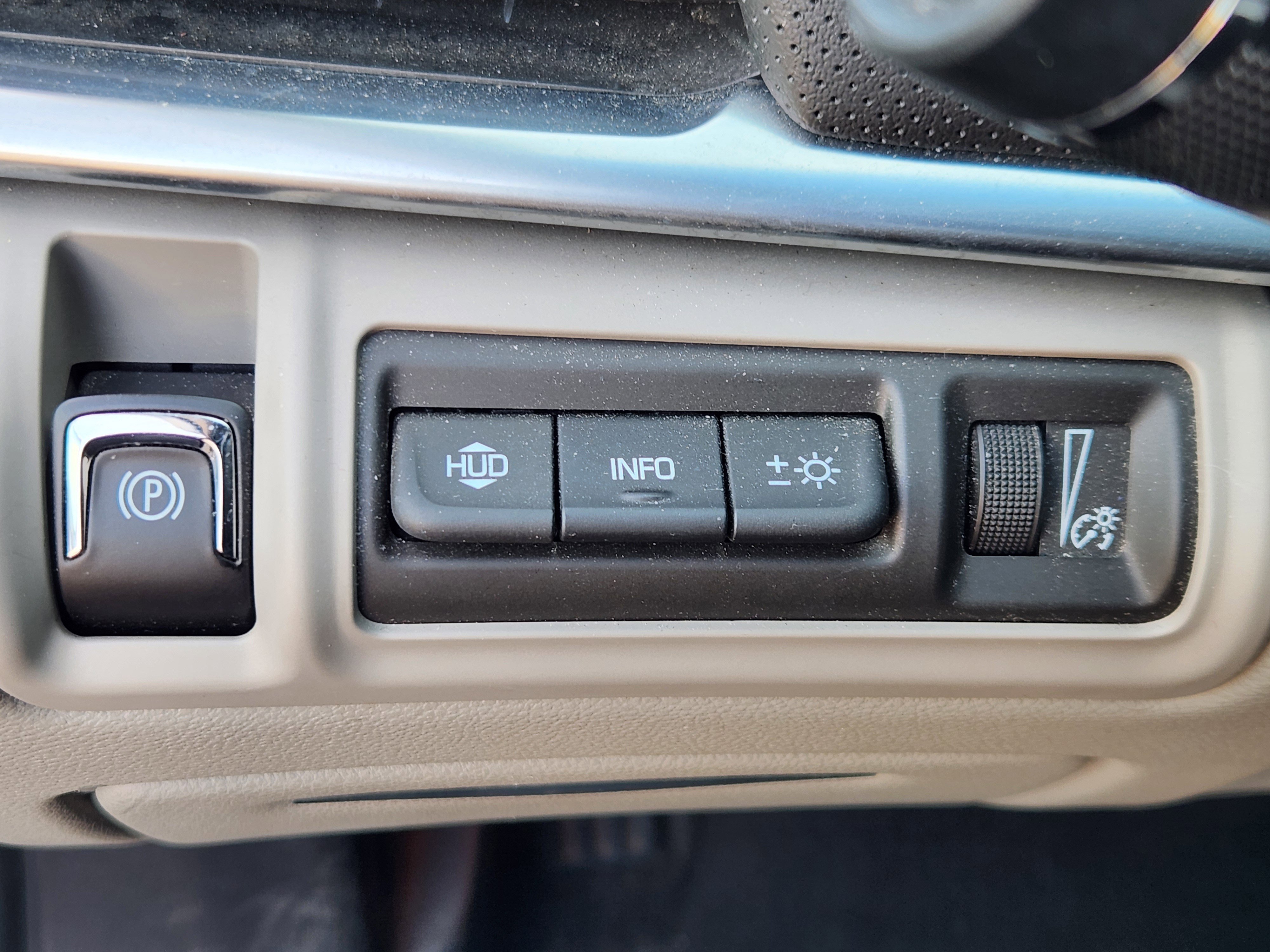 Used 2014 Cadillac XTS Premium image 24