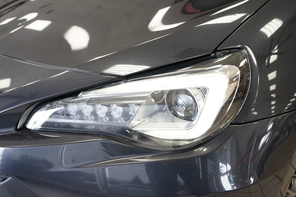 Used 2017 Subaru BRZ Limited w/ Performance Package image 21