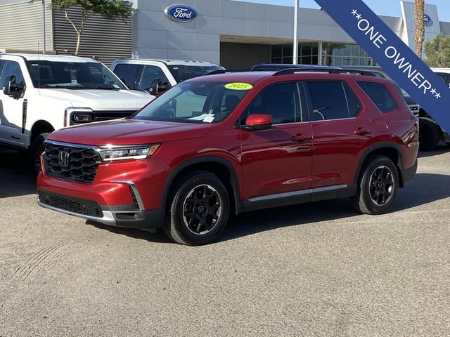 Used 2025 Honda Pilot EX-L image 2
