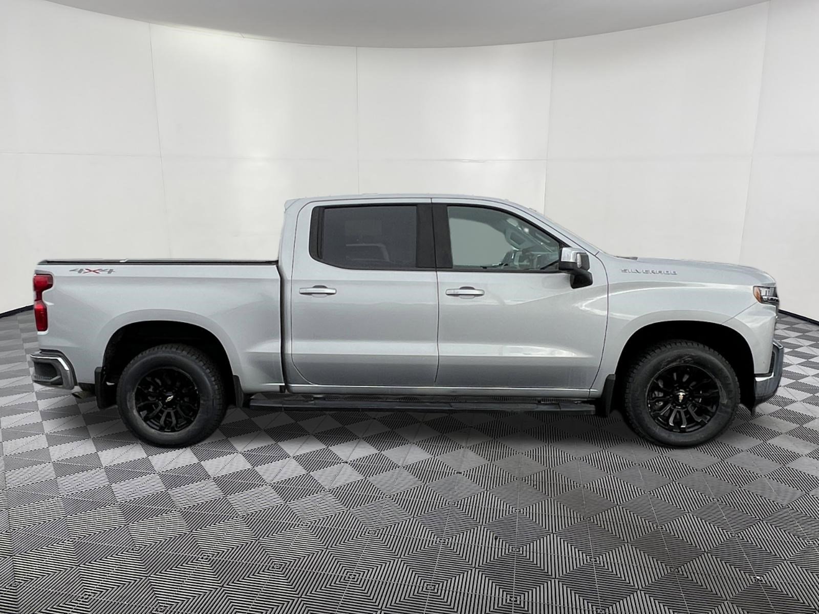 Used 2022 Chevrolet Silverado 1500 LT image 7