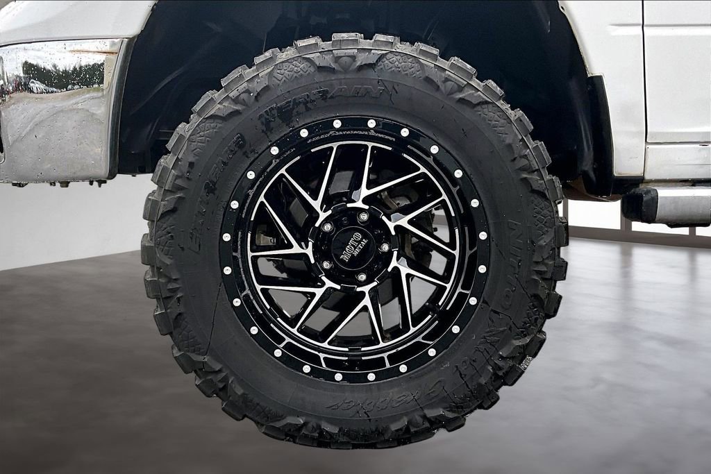 Used 2017 RAM 1500 Classic SLT image 34