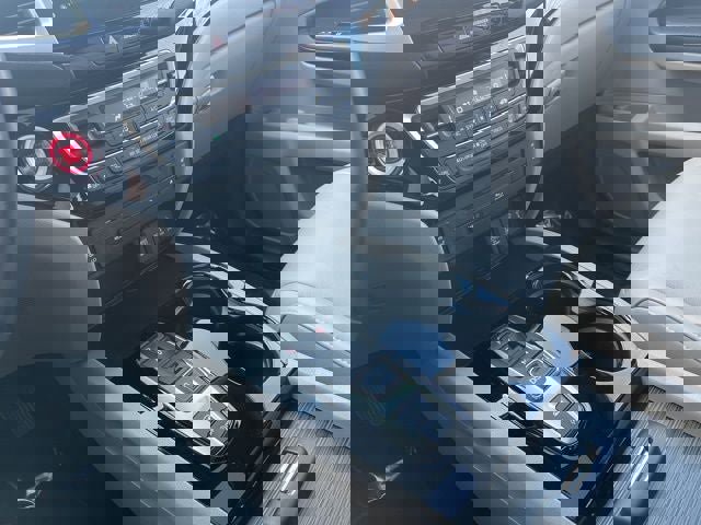 Used 2016 Honda Pilot Touring image 36