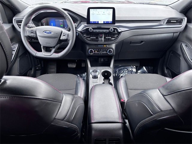 Used 2025 Ford Escape ST-Line image 25