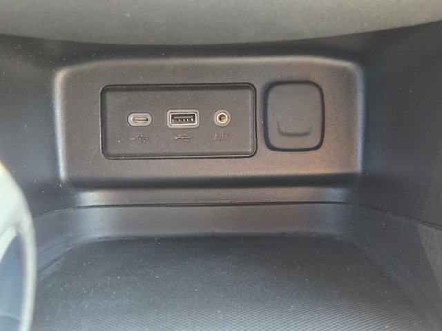 Certified 2024 Chevrolet Equinox LT FWD image 33