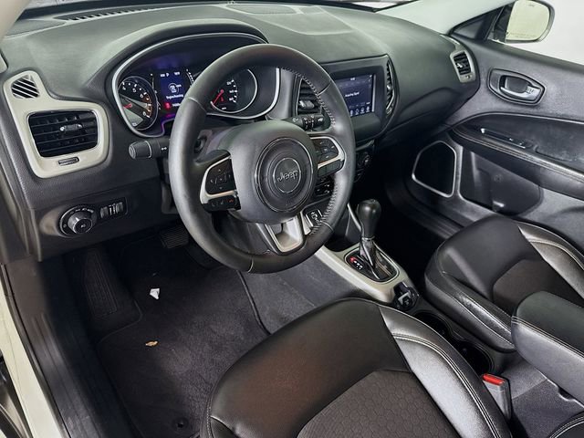 Used 2021 Jeep Compass Latitude FWD image 8