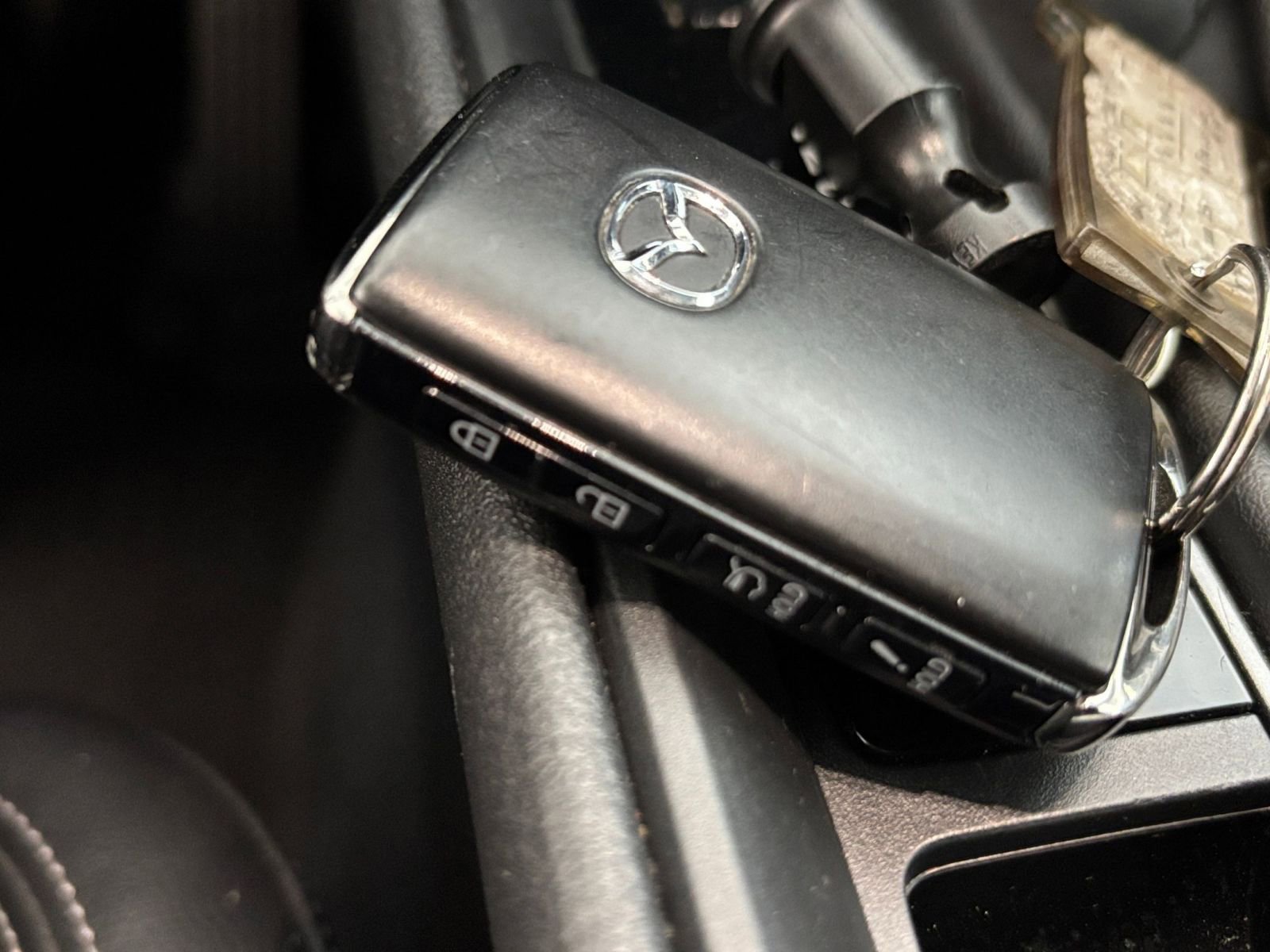 Used 2025 MAZDA CX-50 AWD 2.5 S w/ Preferred Package image 22