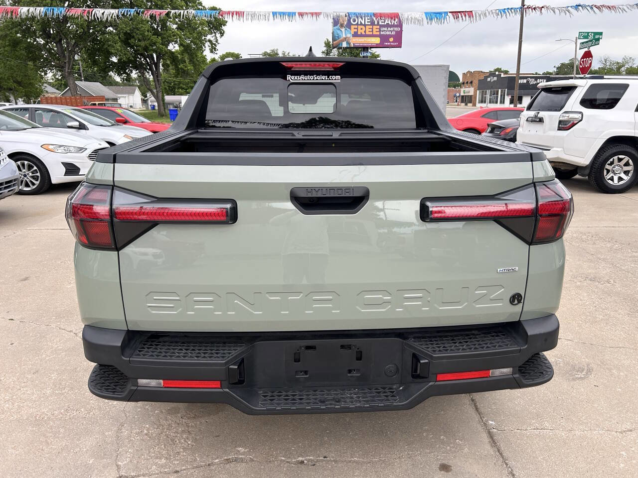 Used 2023 Hyundai Santa Cruz SEL w/ Activity Package AWD/4WD image 9