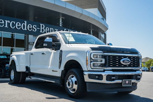 Used 2023 Ford F350 Lariat w/ Chrome Package AWD/4WD image 1
