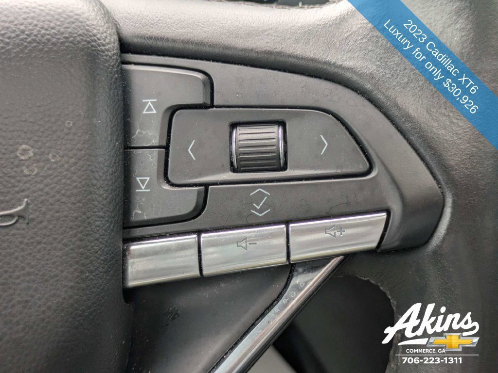 Used 2023 Cadillac XT6 Luxury FWD image 28