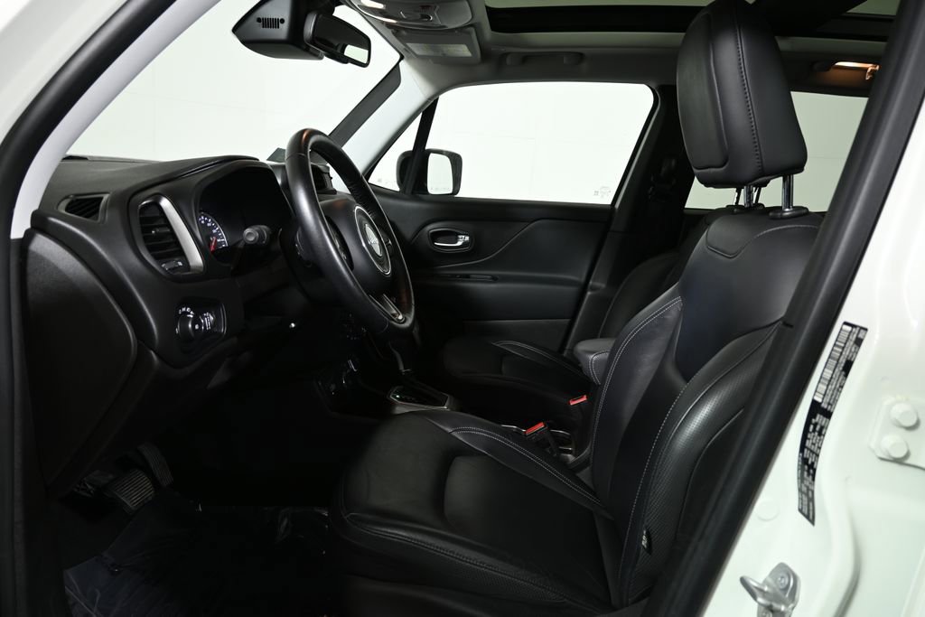 Used 2022 Jeep Renegade Limited w/ Sun, Sound & Wheels Group image 3