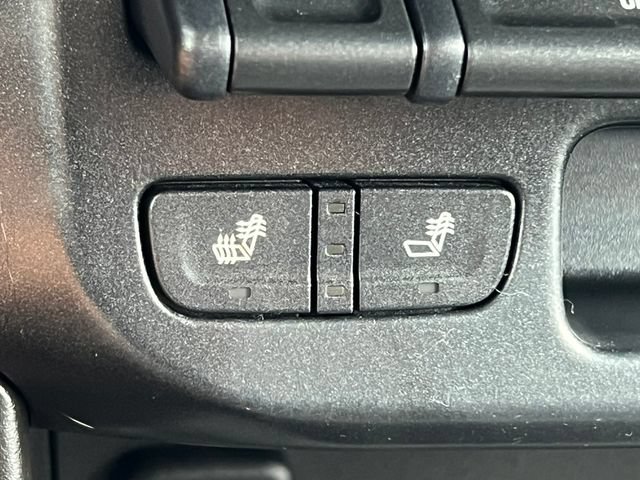 Used 2016 GMC Canyon SLE w/ All Terrain Package AWD/4WD image 28