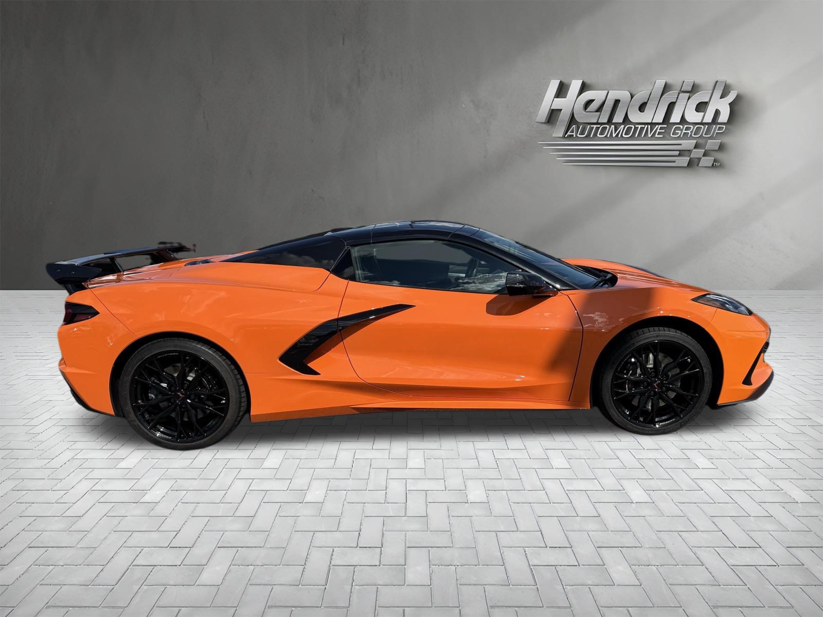 Used 2023 Chevrolet Corvette Stingray Premium Conv w/ Z51 Performance Package RWD image 10