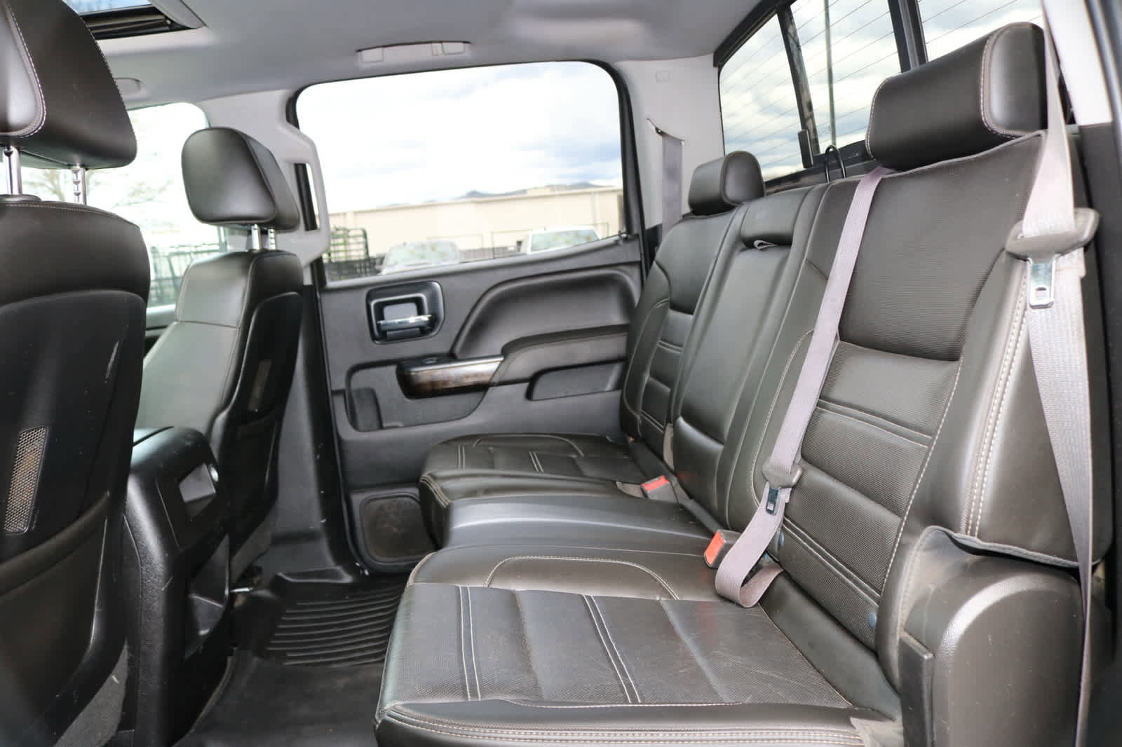 Used 2015 GMC Sierra 3500 Denali AWD/4WD image 25