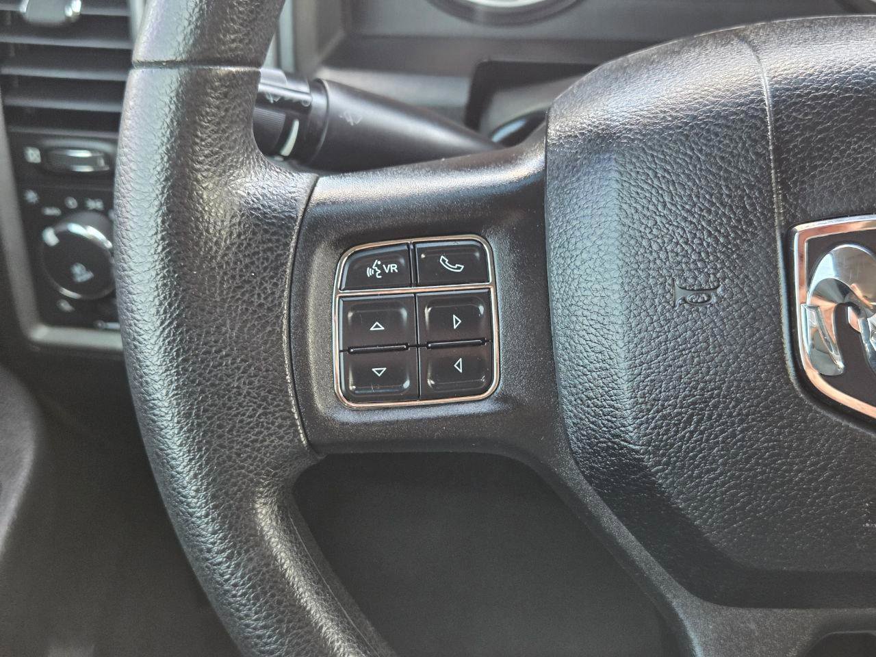 Used 2015 RAM 1500 Express image 22