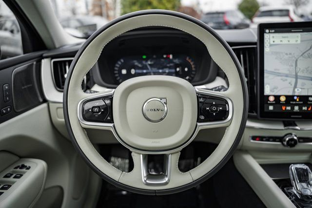 New 2026 Volvo XC60 B5 Ultra w/ Protection Package Premier image 30
