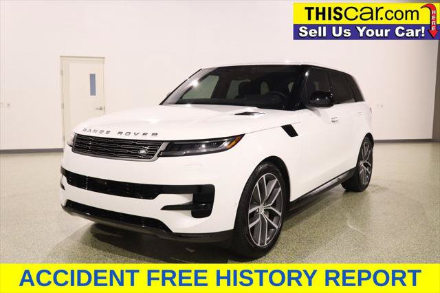 Used 2023 Land Rover Range Rover Sport SE AWD/4WD image 3