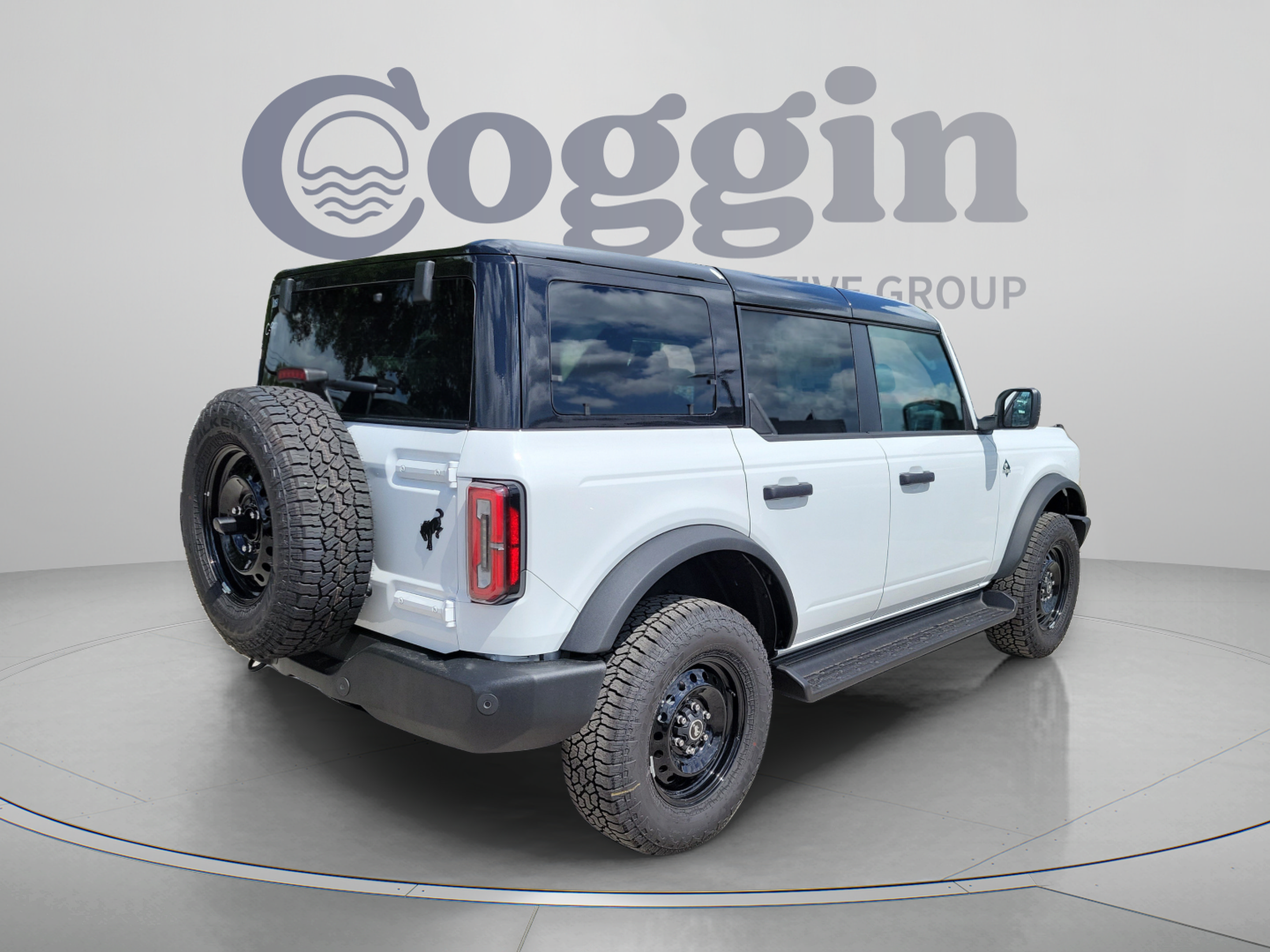 New 2026 Ford Bronco Outer Banks AWD/4WD image 4