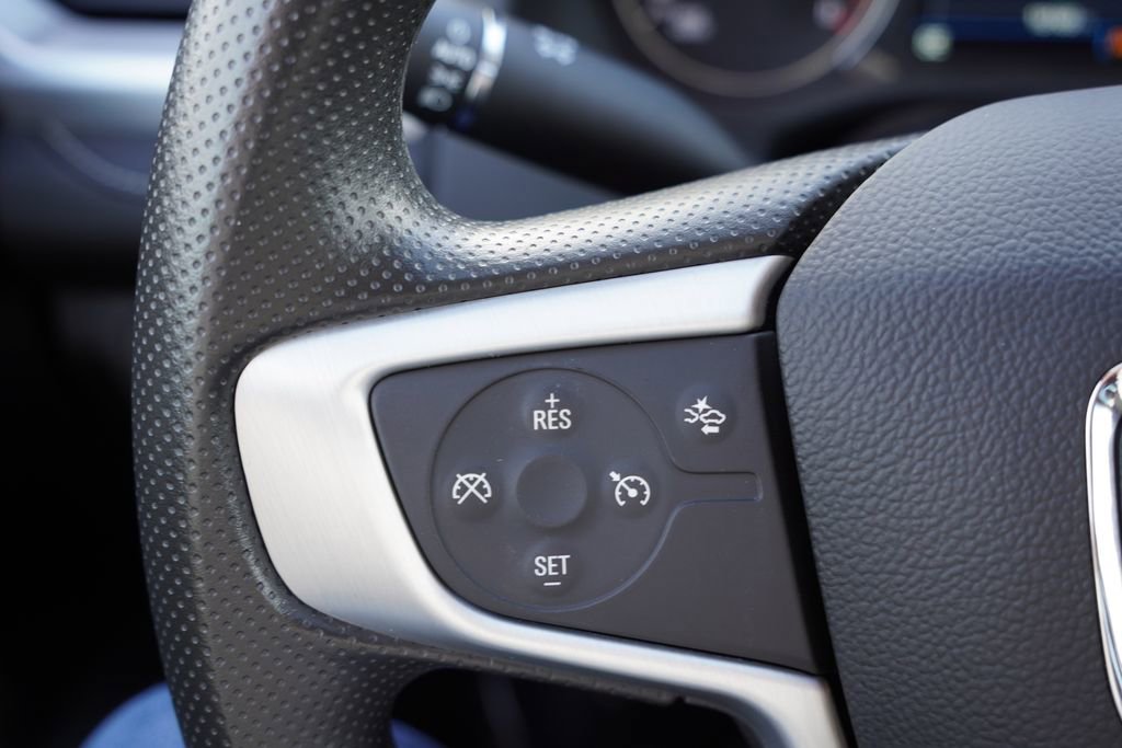 Certified 2023 GMC Acadia SLE w/ Driver Convenience Package image 34