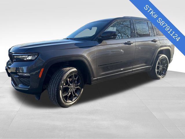 New 2025 Jeep Grand Cherokee Limited AWD/4WD image 3